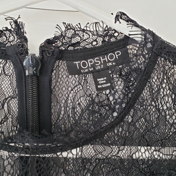TopShop Black Lace & Velvet Romper - Picture 4 of 7